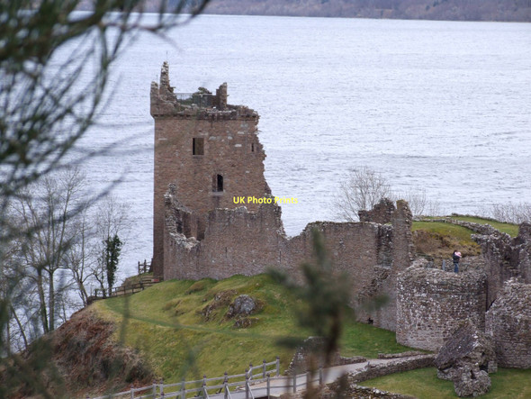 Photo 6"x4" Castle Urquhart on the shore of Loch Ness Strone\/NH5228 c2010