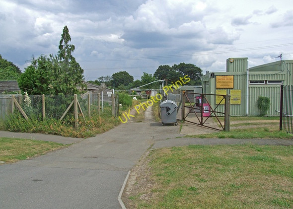 Photo 6"x4" Sunray allotments Tolworth c2009