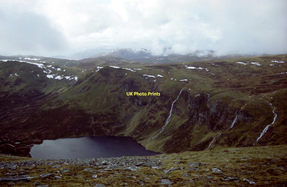 Photo 6"x4" Loch Dubh Loch Dubh\/NH6301 c1986