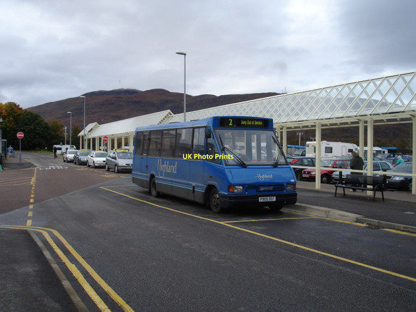 Photo 6"x4" Fort William Bus station Fort William\/An Gearasdan c2006