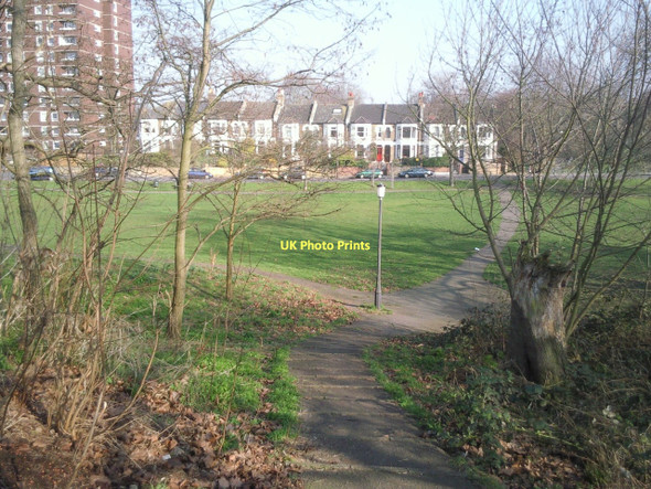 Photo 6"x4" Plumstead Common Woolwich c2011