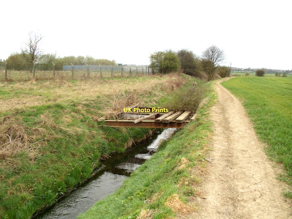 Photo 6"x4" Derelict bridge over the Little Went Pontefract c2011