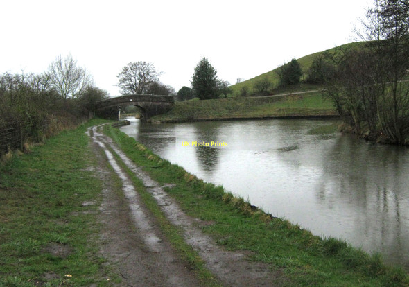 Photo 6"x4" Looking back to Bridge 9 Leek\/SJ9856 c2011