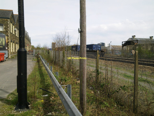 Photo 6"x4" The line into Swindon Station past the Steam Museum Swindon\/SU1685 c2011