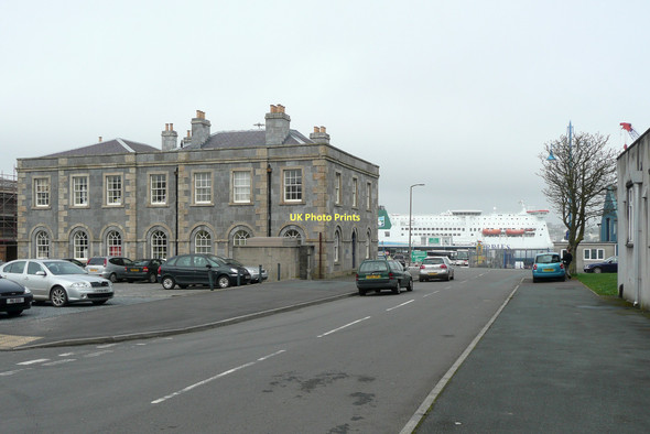 Photo 6"x4" Admiralty Way Neyland c2011