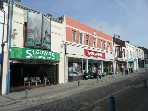Photo 6"x4" Former Woolworth's shop, Dimond Street Neyland c2011