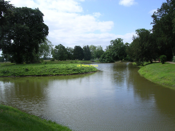 Photo 6"x4" The Lake at Croome Park High Green\/SO8745 c2006