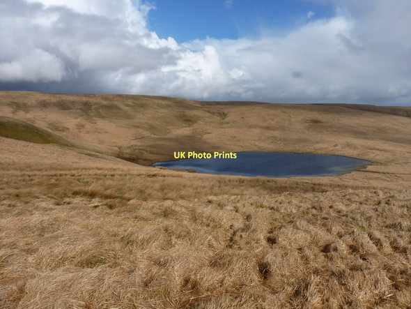 Photo 6"x4" Llyn Gwyngu Bryn yr Ieir c2011
