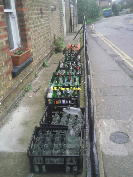 Photo 6"x4" Empties at Island Wall, Whitstable Whitstable c2011
