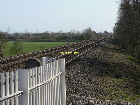 Photo 6"x4" Railway towards Gainsborough Misterton Soss c2011