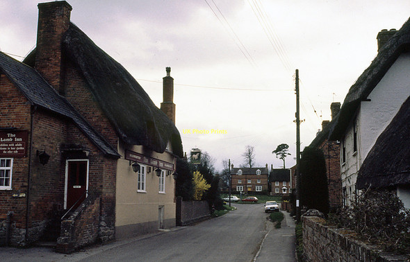 Photo 6"x4" High Street Cuckoo's Corner\/SU0357 c1988