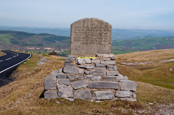 Photo 6"x4" Memorial on Black Mountain Capel Gwynfe c2011