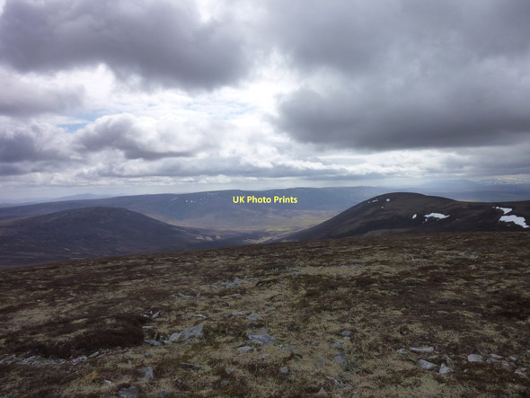 Photo 6"x4" Looking South from Corryhabbie Summit Corryhabbie Hill c2011