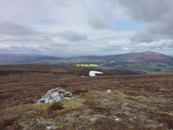 Photo 6"x4" Muckle Lapprach from Corryhabbie Carn a' Bhodaich\/NJ2628 c2011
