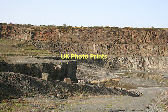 Photo 6"x4" Cruicks Quarry (7) Inverkeithing c2011