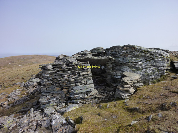 Photo 6"x4" Carn an Fhreiceadain - Stone Shelter Carn an Fhreiceadain c2011