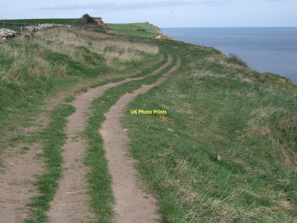 Photo 6"x4" Cleveland Way towards Whitby High Hawsker c2011