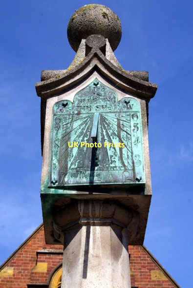 Photo 6"x4" Sundial at Laslett's Almshouses Worcester c2011