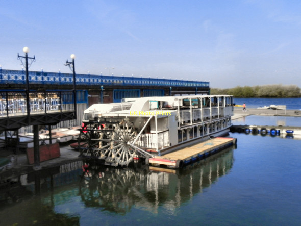 Photo 6"x4" The Southport Belle, Marine Lake Southport c2011
