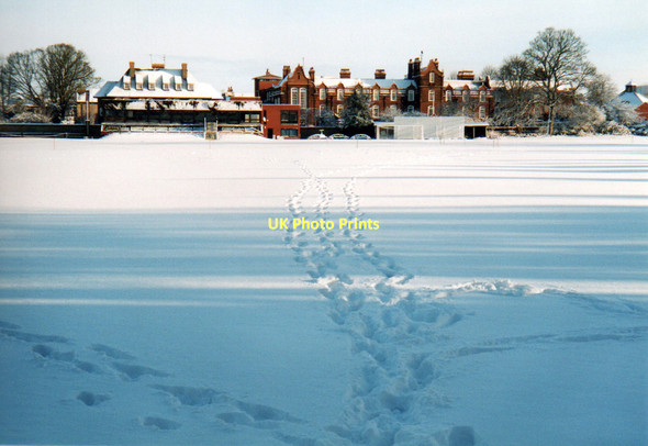 Photo 6"x4" Snow at Fenner's Cambridge\/TL4658 c2003