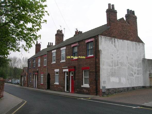 Photo 6"x4" Houses on Station Road, Selby Selby c2011
