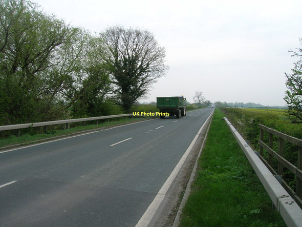 Photo 6"x4" A163 towards Bubwith Gunby\/SE7035 c2011
