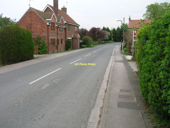 Photo 6"x4" Minor road towards Skipwith Thorganby\/SE6941 c2011