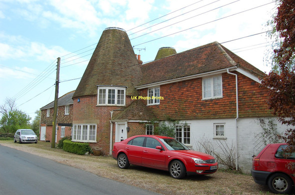 Photo 6"x4" Oast house, Houghton Lane Rye c2011