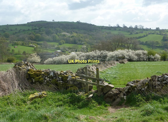Photo 6"x4" Path to Bonsall with countryside views Matlock c2011