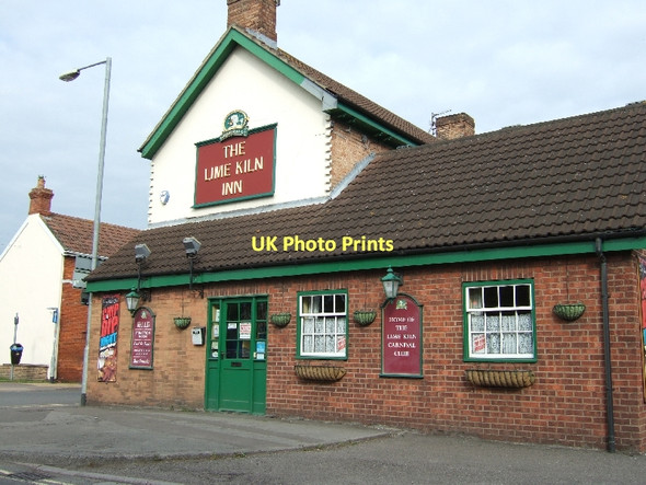 Photo 6"x4" The Lime Kiln Inn Bridgwater c2011