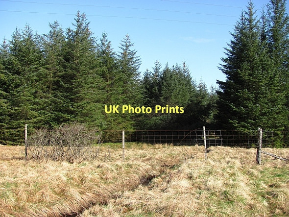 Photo 6"x4" Col between Glen Aros and Glen Bellart Cnoc an da Lunnain c2011