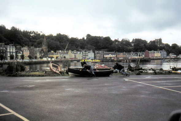 Photo 6"x4" Tobermory, Isle of Mull - 1985 Tobermory c1985