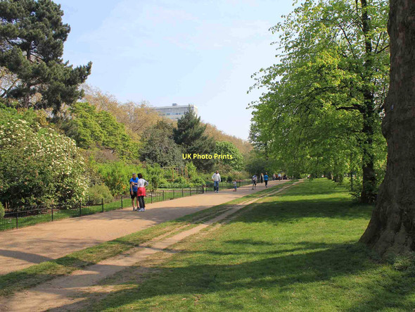 Photo 6"x4" Kensington Gardens near Lancaster Gate Paddington\/TQ2681 c2011