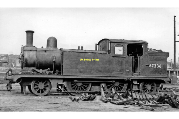 Photo 6"x4" Ex-Great Eastern 2-4-2T at Cambridge Locomotive Depot Cambridge\/TL4658 c1951