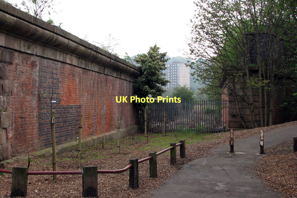 Photo 6"x4" Trent Lane: remains of the Great Northern Railway bridge Carlton\/SK6041 c2011