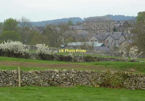 Photo 6"x4" Across the fields to Youlgreave Middleton\/SK1963 c2011