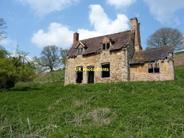 Photo 6"x4" Deserted cottage at Darley Darley\/SO6899 c2011