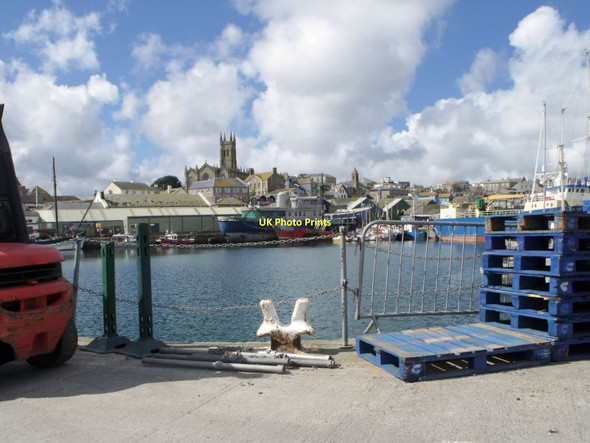 Photo 6"x4" Penzance harbour Penzance c2011