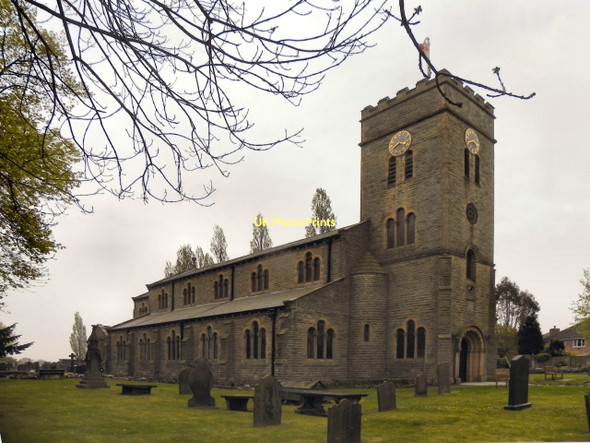 Photo 6"x4" Newchurch Parish Church Culcheth c2011 P1