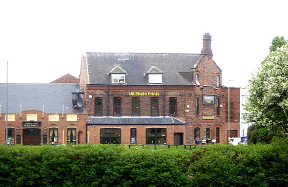Photo 6"x4" Brunswick Hotel, South Shields South Shields c2011