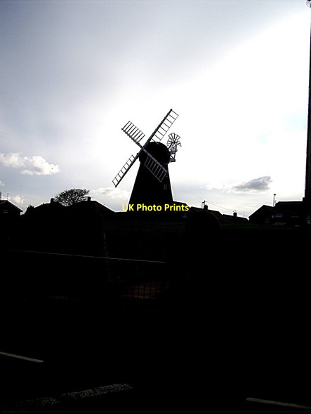 Photo 6"x4" Whitburn Windmill Whitburn\/NZ4062 c2011