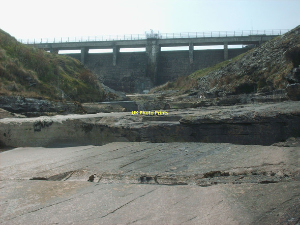 Photo 6"x4" Rhaeadr y Bedd Pennant\/SH8759 c2011