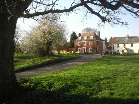 Photo 6"x4" Village green in Hilton The Green\/TL2966 c2011