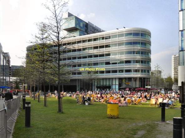 Photo 6"x4" Hardman Square, Spinningfields Manchester c2011