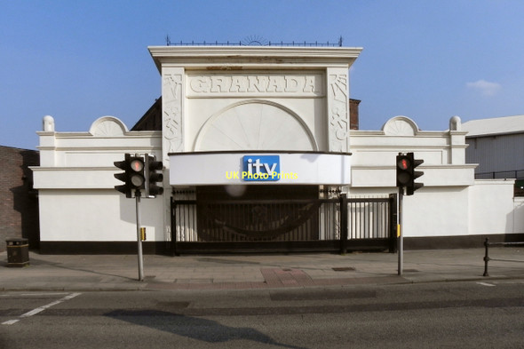 Photo 6"x4" Granada Studios Entrance Manchester c2011