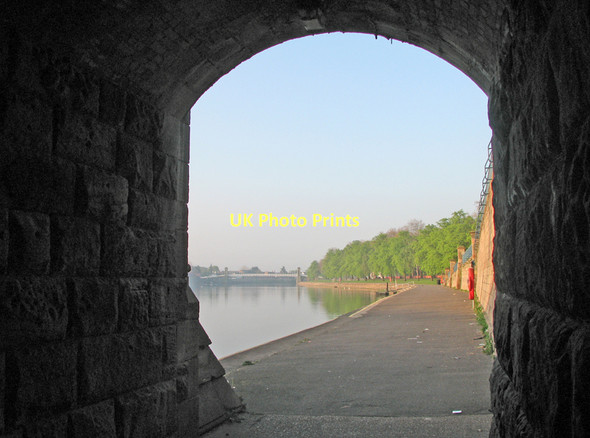Photo 6"x4" Victoria Embankment from under Trent Bridge West Bridgford c2011