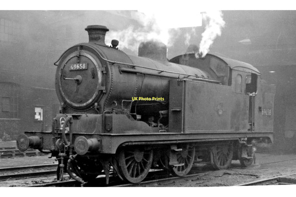 Photo 6"x4" Typical N7 class 0-6-2T at its home, Stratford Locomotive Depot Stratford\/TQ3884 c1961