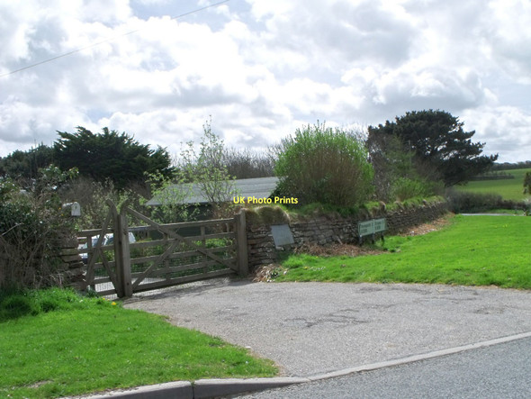Photo 6"x4" Gated entrance, Trevellas, Cornwall Trevellas c2011