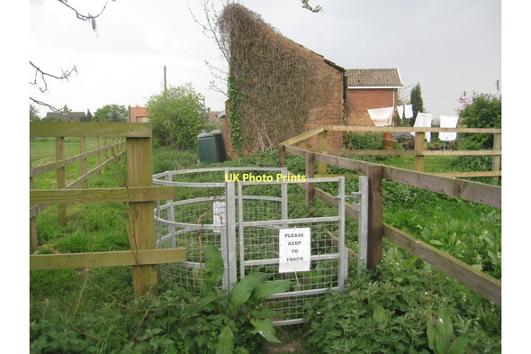 Photo 6"x4" Footpath at North Willingham North Willingham c2011