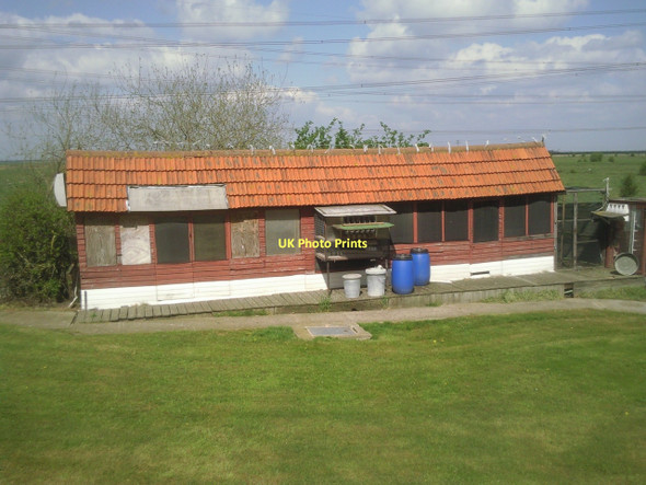 Photo 6"x4" Aviary at Higham Church Street\/TQ7174 c2011